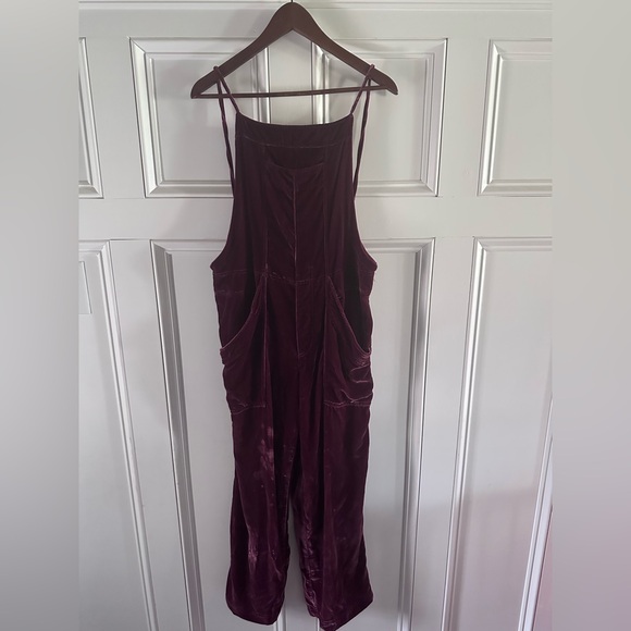 Velvet Burgundy Jumpsuit - Picture 4 of 12